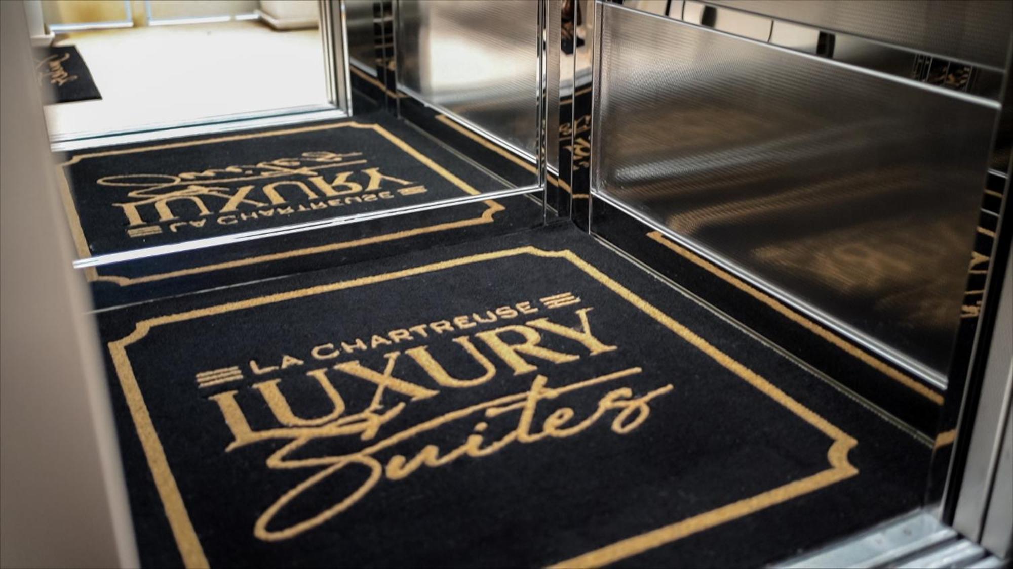La Chartreuse Luxury Suites Parme Extérieur photo
